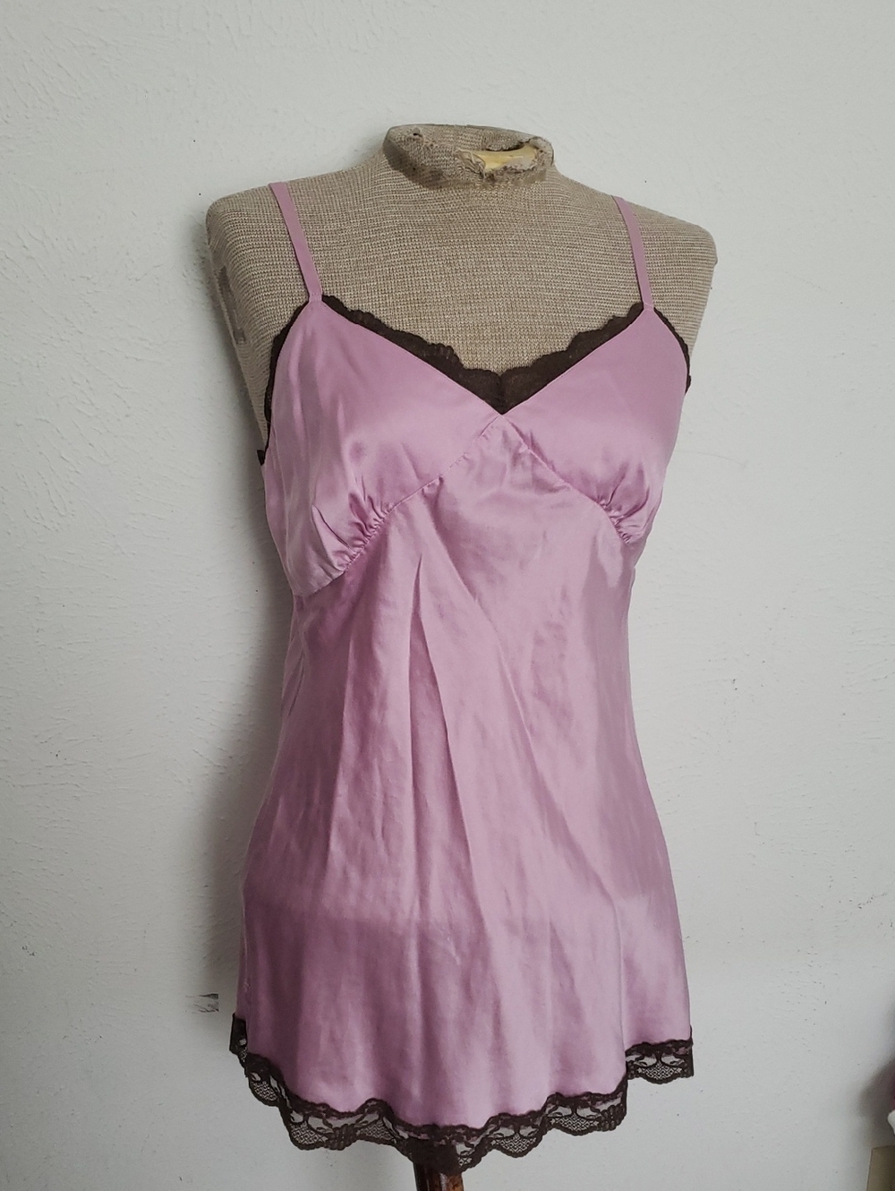 Old Navy Noughties Pink 100% Silk Satin Cami Slip with Espresso Lace Trim Sz M